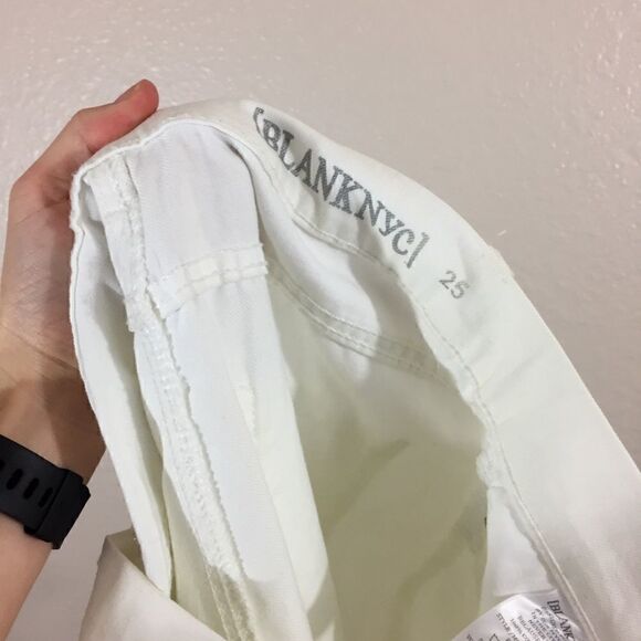 BLANKNYC White distressed jeans - Picture 6 of 12